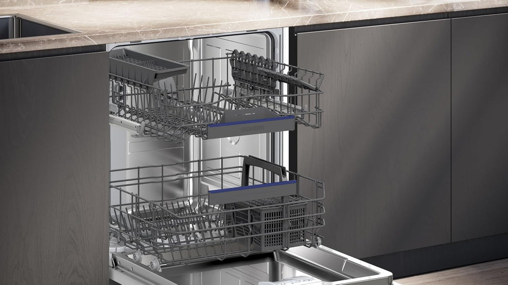 Siemens SN43ES02AE iQ300 Smarter Geschirrspüler Unterbau, 60 cm breit, Besteckkorb, Made in Germany, Edelstahl, automatische Türöffnung bei Programmende, angenehm leise mit iQdrive, aquaStop