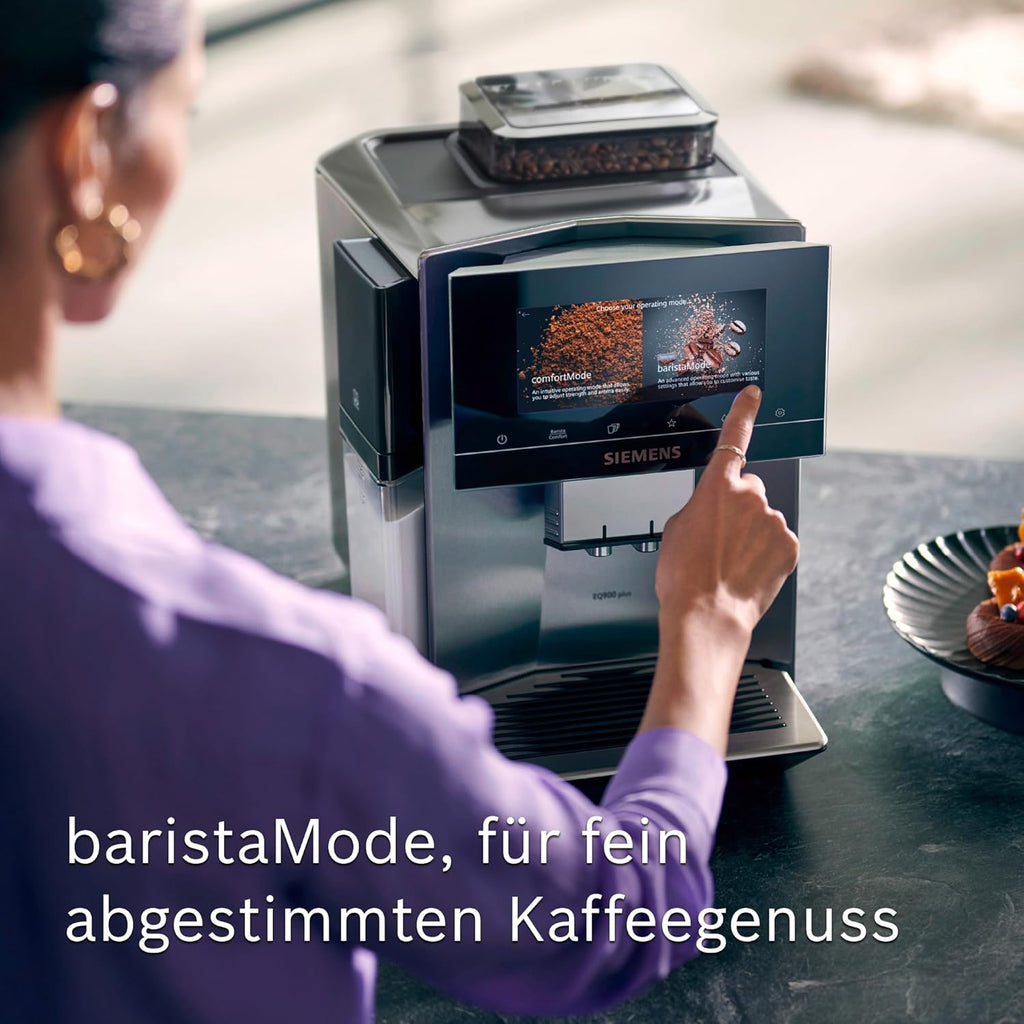 Siemens Kaffeevollautomat EQ900 plus TQ905DZ3, 36 internationale Kaffeespezialitäten, individueller Mahlgrad, App-Steuerung, großes Full-Touch-Display, Edelstahl