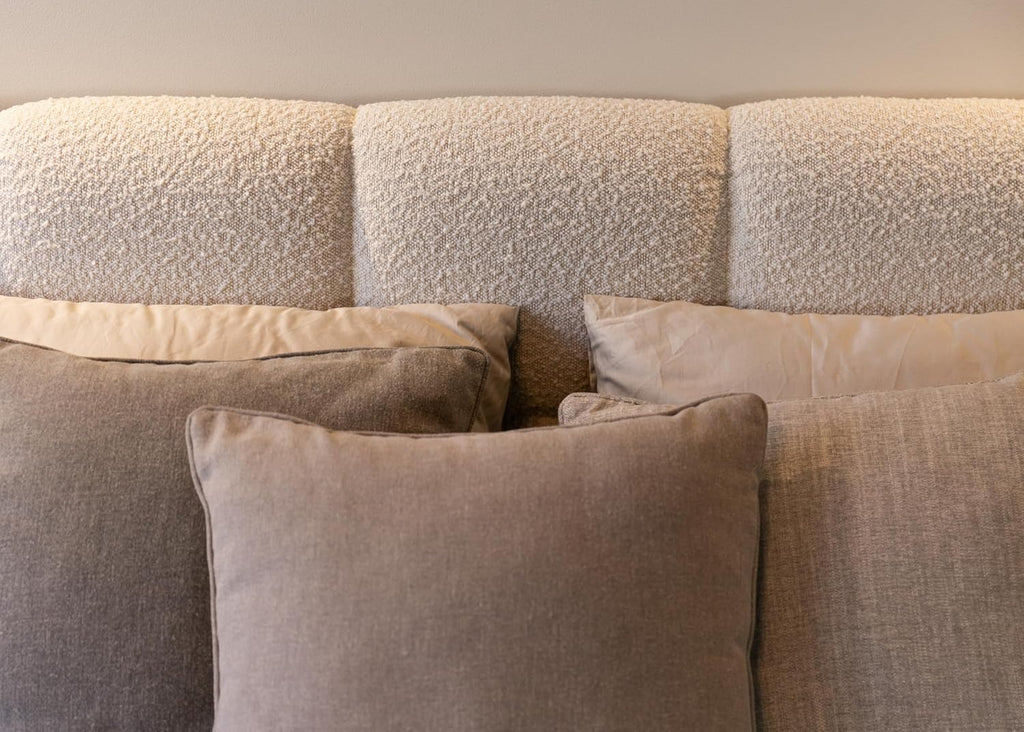 Selsey Bett Polsterbett Mit Stauraum Bettkasten 160 x 200 cm Boucle Gewebe Reißfest Cloudy Hellbeige