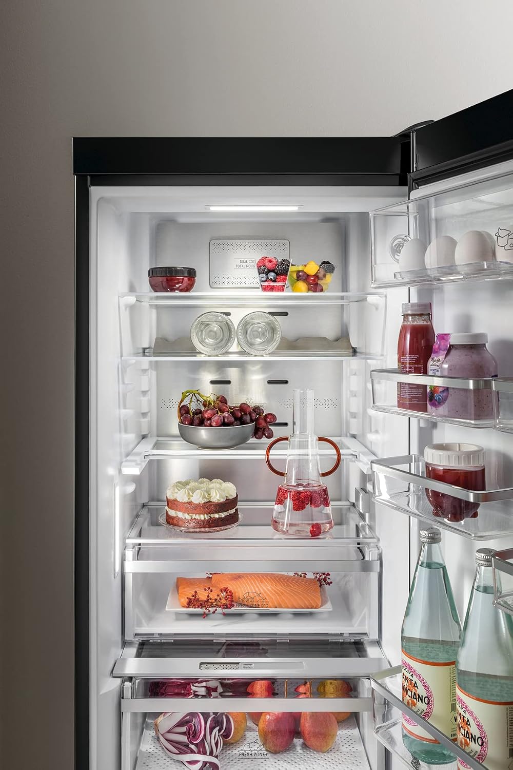 Bauknecht KGDNF 20C GDSX Kühl-Gefrier-Kombination/ C/201cm Höhe/158 kWh/Jahr/257L Kühlteil /98L Gefrierteil/leise 39dB /DualCool Total NoFrost/Fresh Zone+/Active Fresh Pro/Fresh Zone 0 Degree Schwarz