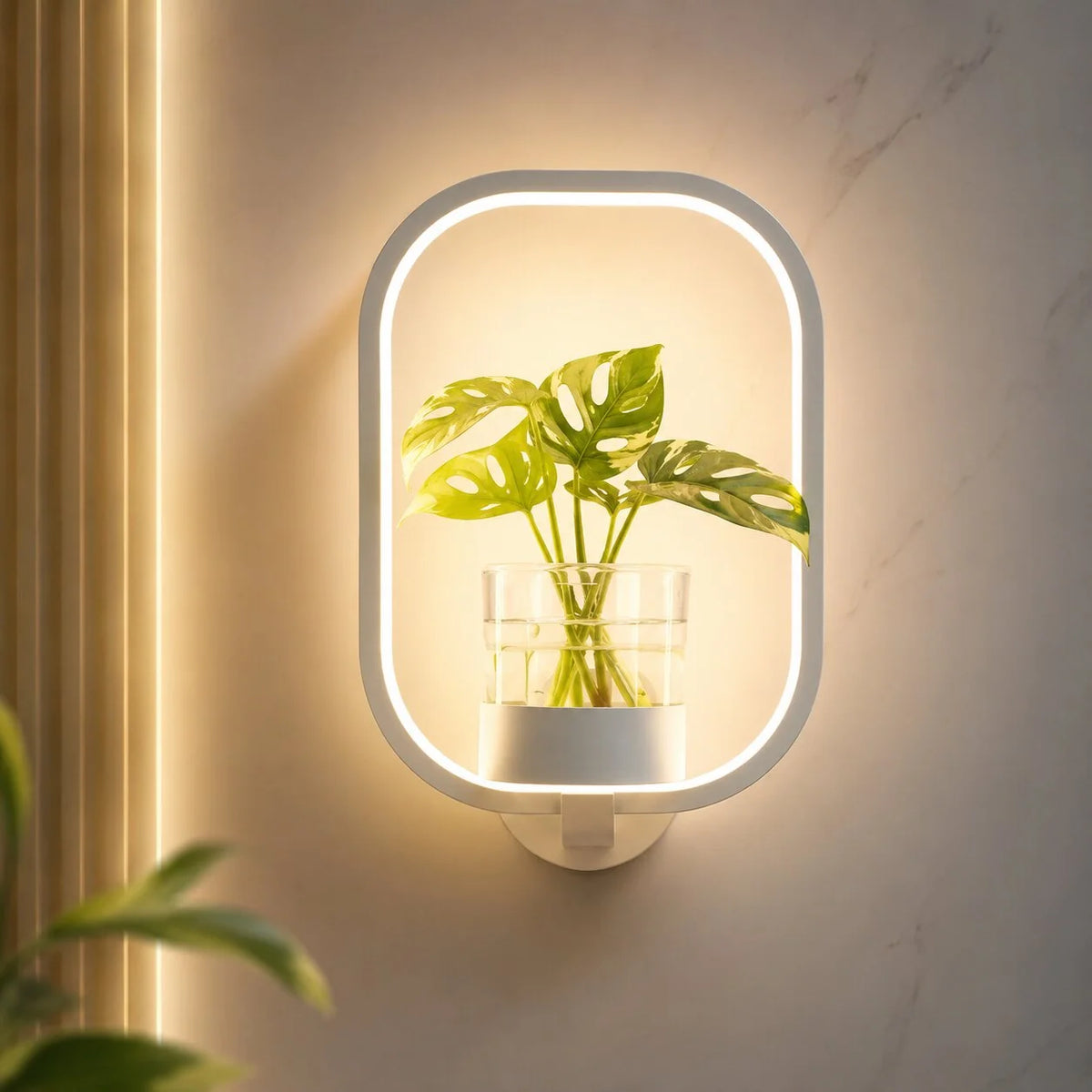 LED Wandlampe mit Glasvase | Wandvase