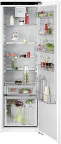 AEG Einbaukühlschrank 178x56 cm, Serie 6000 DynamicAir-gleichmäßige Kühlung je Ebene, 307 L Kühlen, CustomFlex – flexibles Türablagesystem, ExtraZone - zusätzlicher Kühlraum, Festtür, B, TK6FS181B