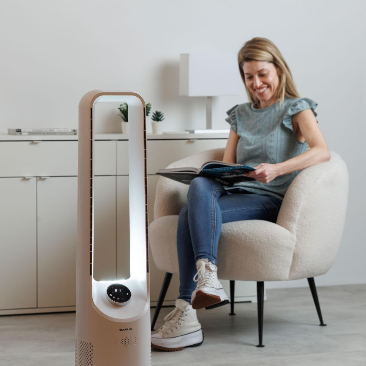 Taurus Babel Endless Turmventilator mit digitalem Brushless-Motor, sehr leise, 12 Geschwindigkeiten, LED-Touchscreen, Oszillation, 12-Stunden-Timer und Fernbedienung, Ventilator ohne A