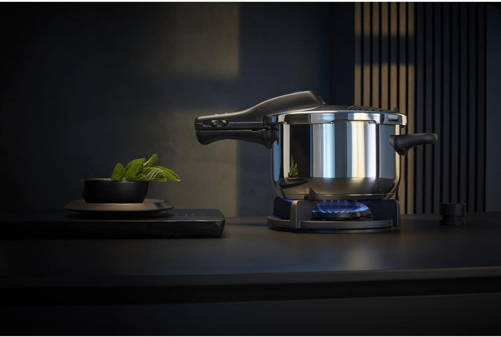 WMF Perfect One Pot Schnellkochtopf Set Induktion 2-teilig, Dampfkochtopf 6,5l, 3l, großes Kochsignal, 2 Kochstufen, abnehmbarer Deckelgriff, Edelstahl
