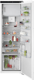 AEG Einbau-Kühlschrank 178cm mit 4-Sterne-Gefrierfach, Serie 6000 DynamicAir: gleichmäßige Kälteverteilung auf allen Ebenen, Kühlen 261L, Gefrieren 22L, SoftClosing, LCD-Display, Festtür, TF6FS181DC