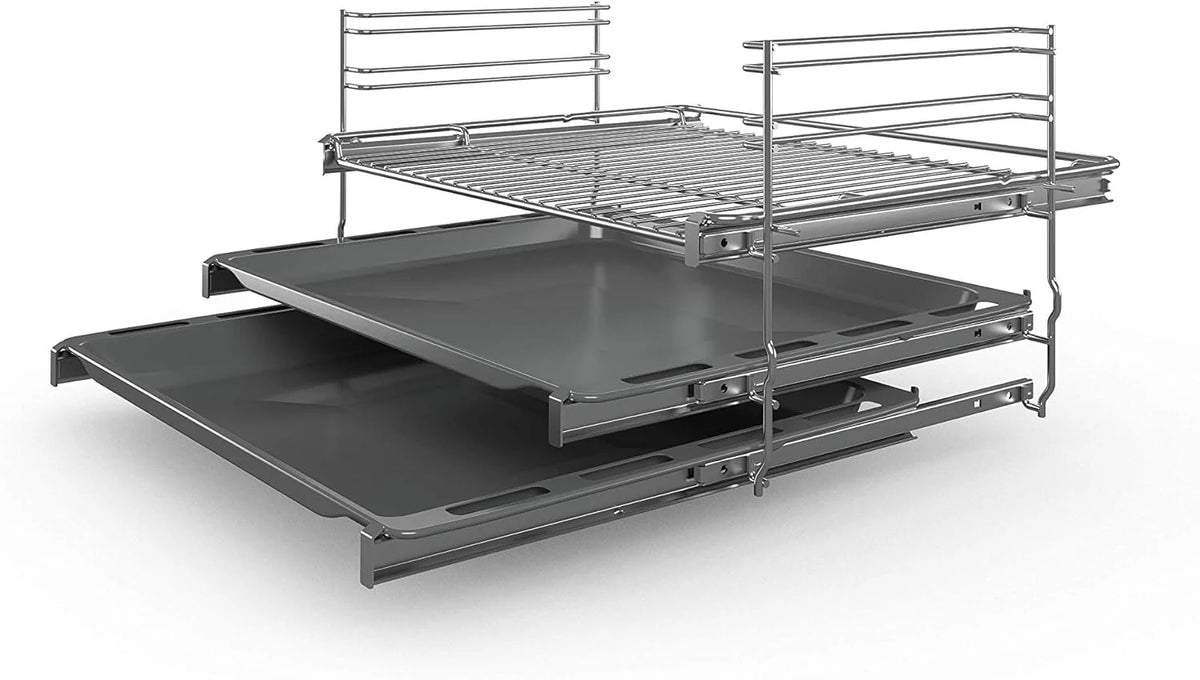 Bosch HKR39C250 Serie 4 Elektro-Standherd, 60 cm breit, EcoClean Direct Reinigungshilfe, 3D Heißluft Backen auf 3 Ebenen, LED-Display-Steuerung, erweiterbare Kochzone für großes Kochgeschirr