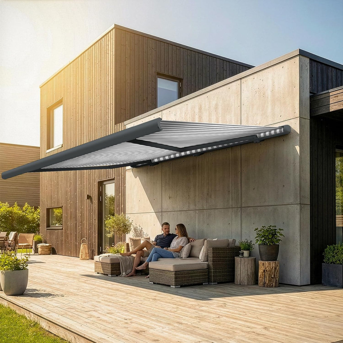 Eclipse Vollkassettenmarkise elektrisch 5,6x3,5 m basaltgraues Gehäuse Markise Balkon Terrassenüberdachung Gelenkarm Polyacryltuch UV-Schutz 50+ Smarthome-fähiger Dooya Motor, Markisentuch: Grau-Weiß
