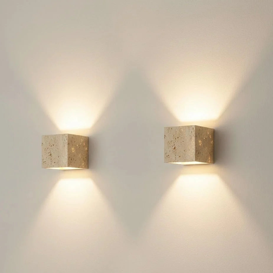 Travertin Wandlampe für Innen & Außen | Steinleuchte