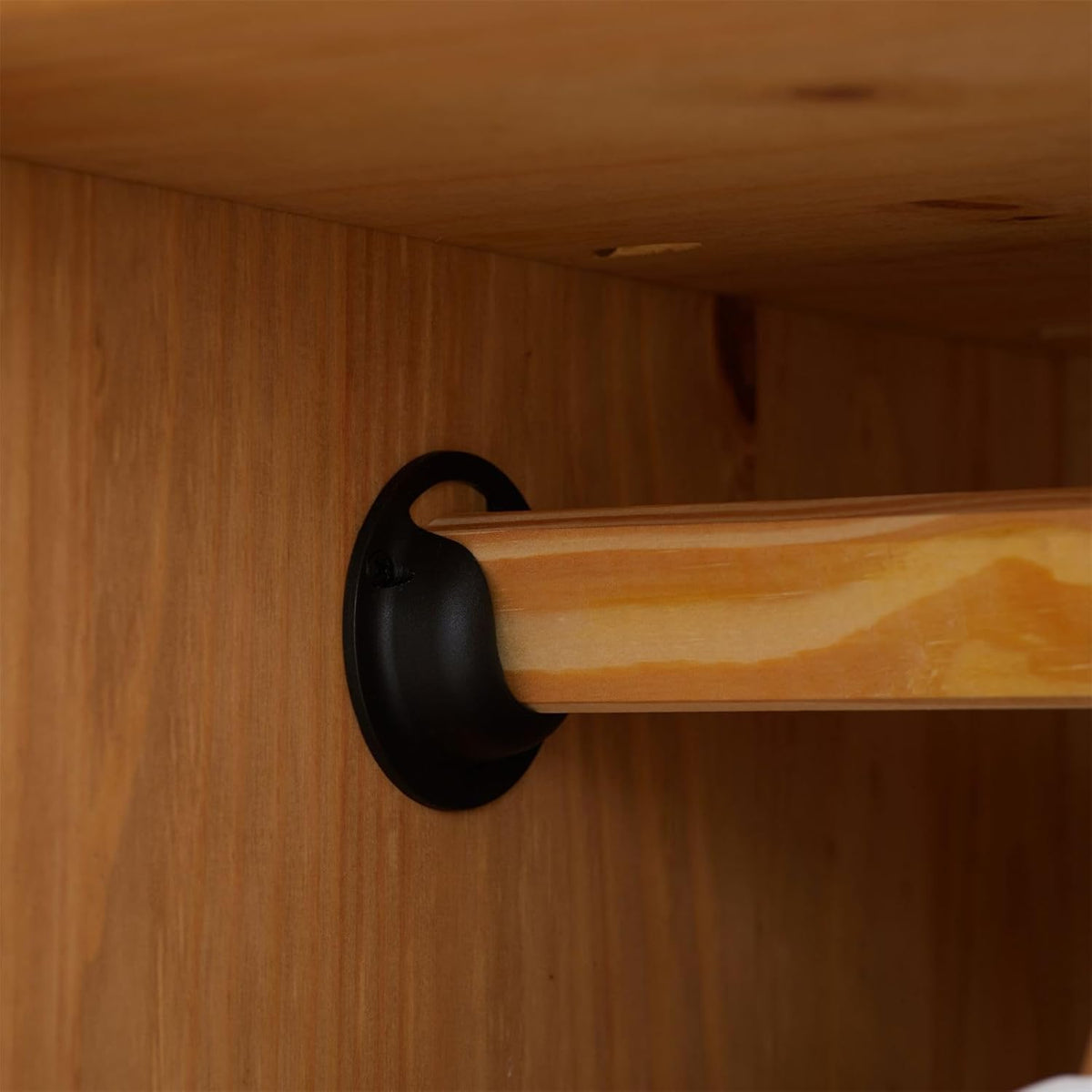 IDIMEX Kleiderschrank CANCUN - Massiver 3-türiger Schlafzimmerschrank, Kiefer, gebeizt/gewachst