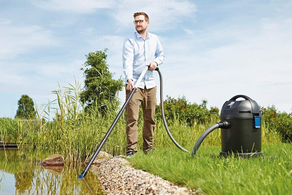 Oase 50529 PondoVac Classic, 1400 W, 3000 l/h - Teichschlammsauger, Reinigung und Wasseraufbereitung inkl. 4 Saugdüsen für für Teiche aller Art und Haushalt