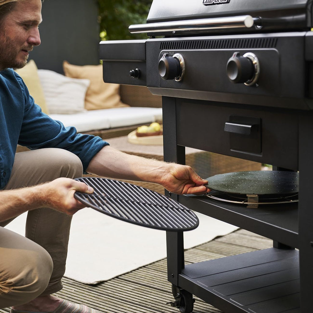 Char-Broil Griddle-Gasgrill Plancha Versa-Tile - 3-in-1 System: Griddle, Grill & Pizzaofen, 2-Zonen