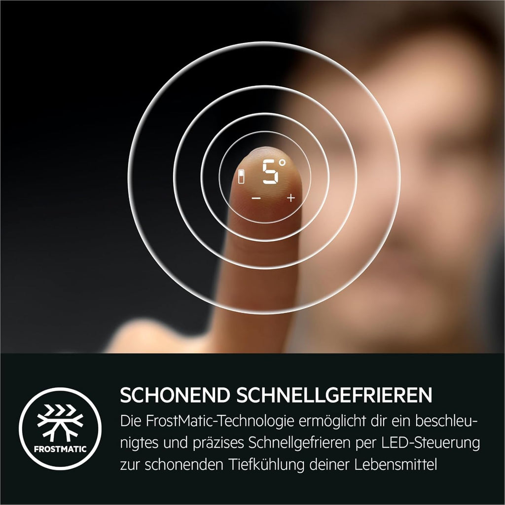 AEG Einbau-Kühl-Gefrierkombination 144.6x56 cm, Serie 5000 ColdSense – Sensoren schützen Frische, 160 L Kühlen & 57 Liter Gefrieren, LowFrost – weniger Eisbildung, LED, Schlepptür, D, TSC5S141DS