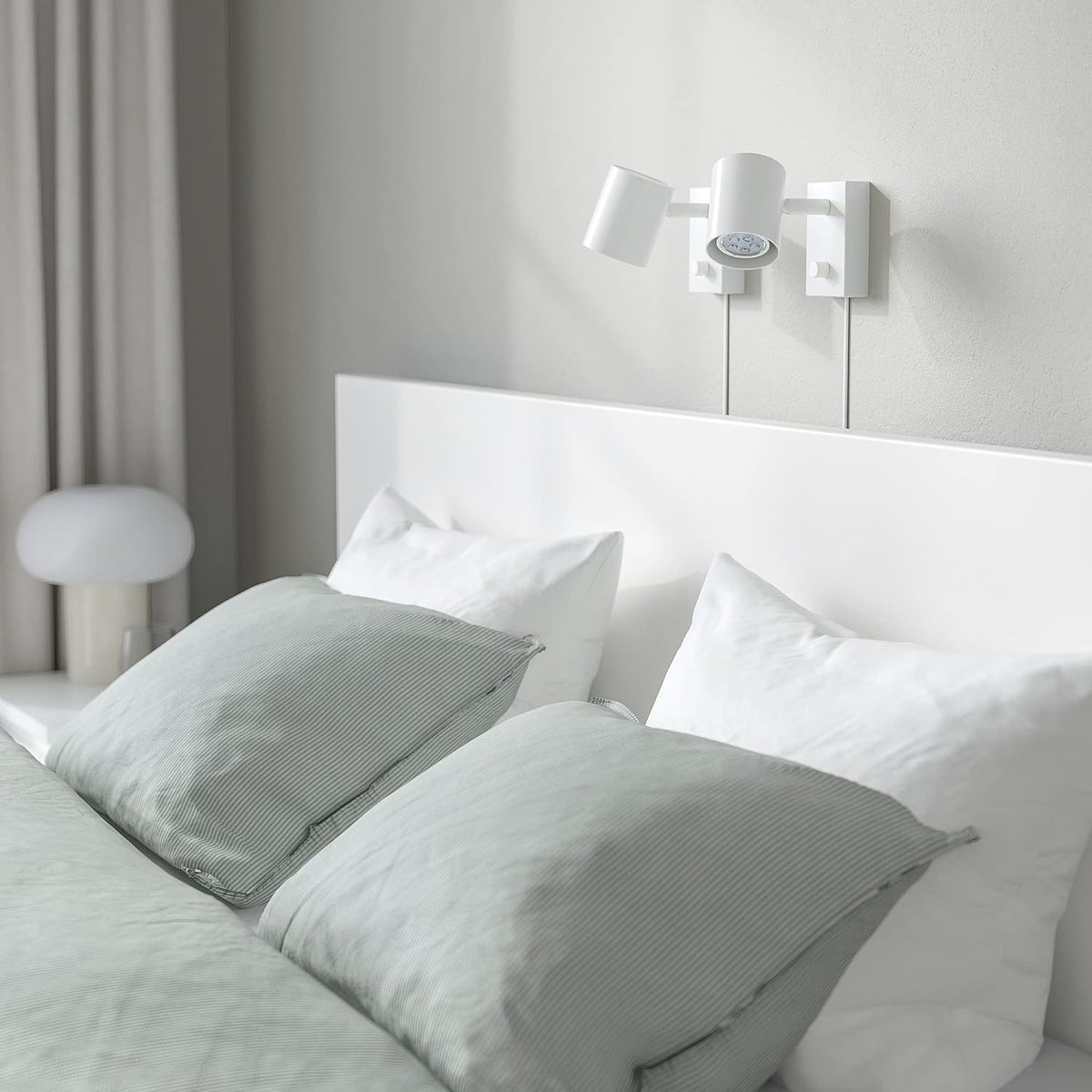 IKEA MALM Bettgestell, hoch, mit 2 Aufbewahrungsboxen, 140 x 200 cm, Weiß/Luröy