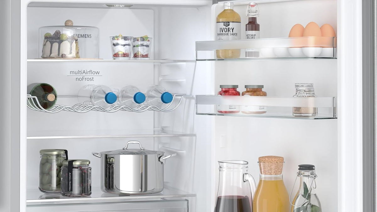 Siemens KG36N2IBF iQ300 Kühl-Gefrier-Kombination, 186 x 60 cm, 218 L Kühlen + 103 L Gefrieren, noFrost-nie wieder abtauen, hyperFresh 0 Grad, superCooling - frische Lebensmittel schnell herunterkühlen