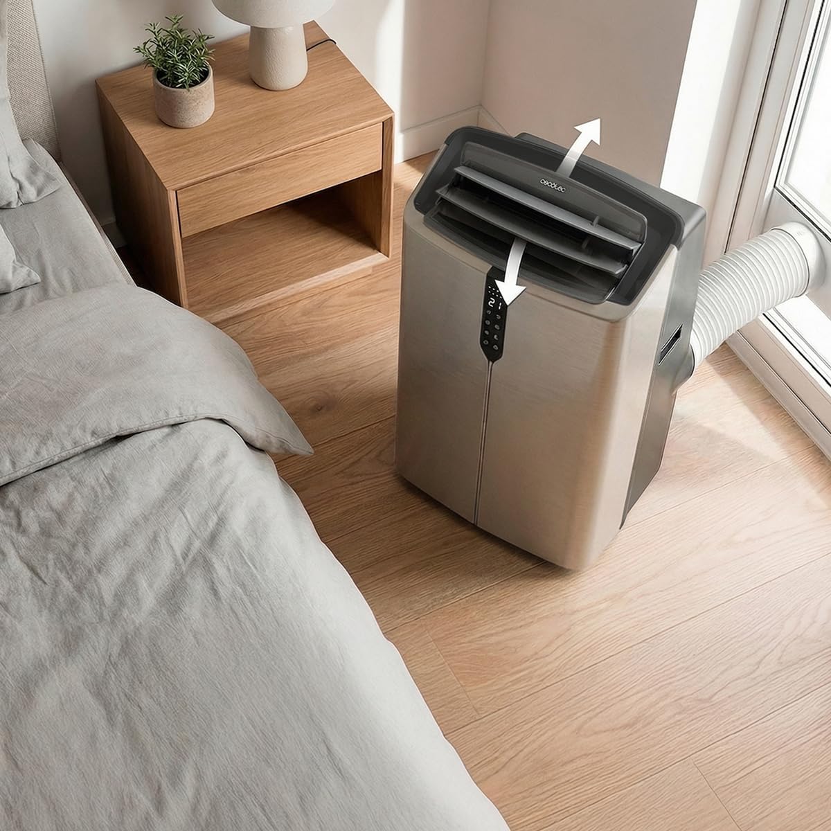 Cecotec Mobile Klimageräte ForceClima 14800 Nux Heating. 14000 BTU, Heizfunktion, 5 Modi, 3 Stufen, für große Räume bis 35 m², Entfeuchter 30 L/Tag, LED-Display, Timer, Oszillation, R290, Klasse A