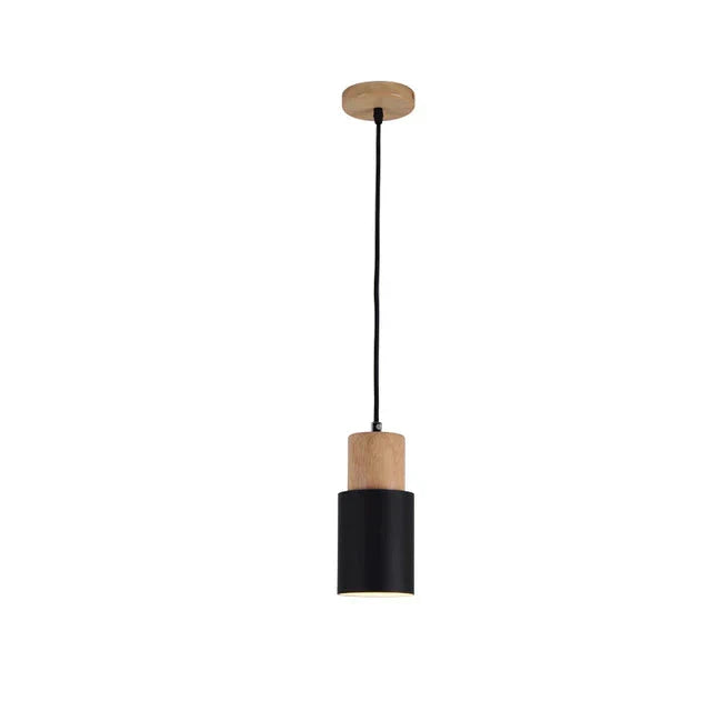 Nordic Pendelleuchte mit Holzdetail