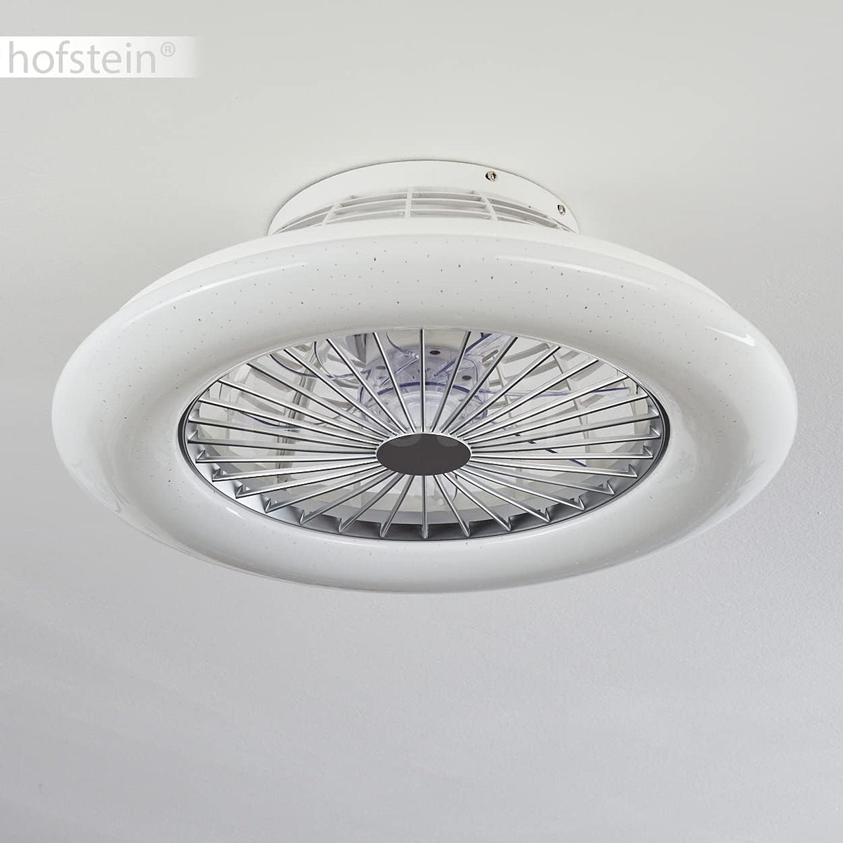 LED Deckenventilator Piraeus, Deckenlampe mit Ventilator aus Metall und Kunststoff in Weiß, RGB Farbwechsler, über Fernbedienung dimmbar, Timer und Nachtlicht, 40 Watt, 2200 Lumen, 3000-6500 Kelvin