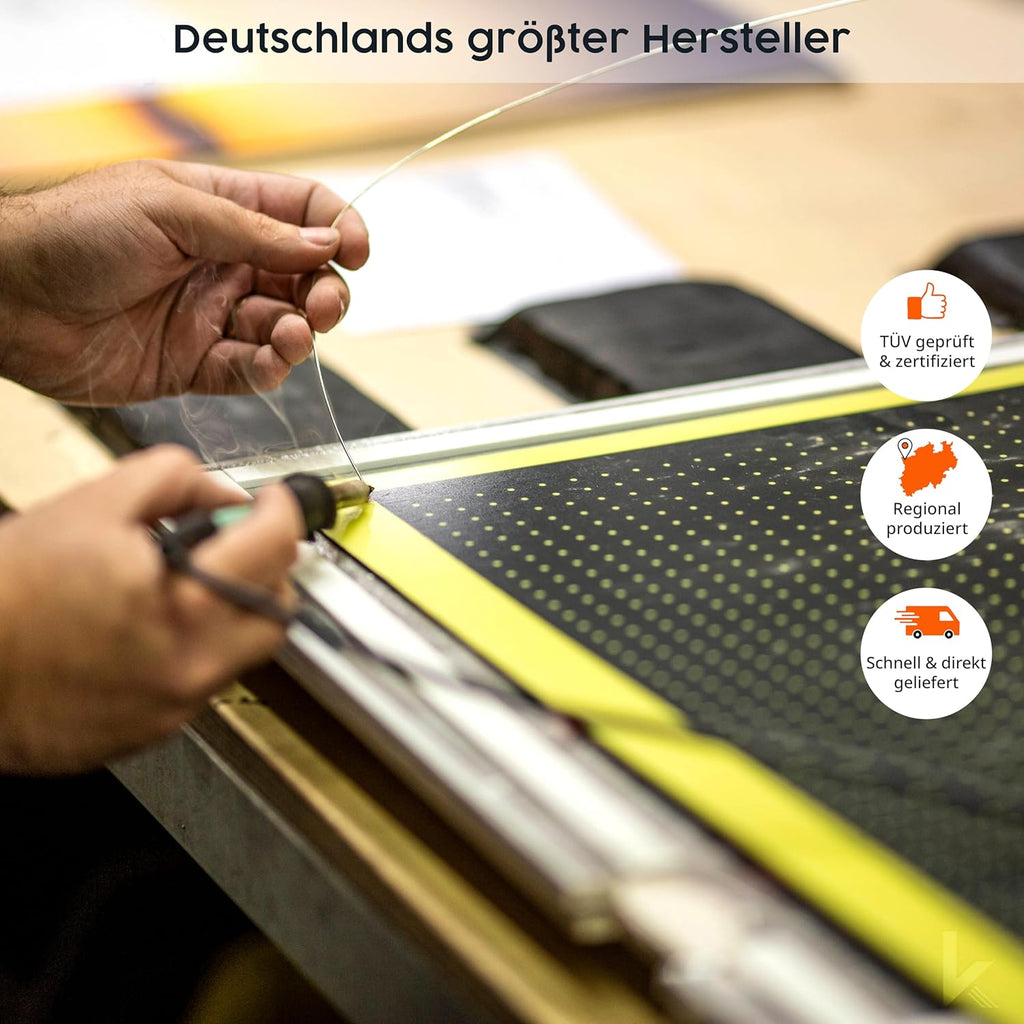 Könighaus Panorama Bildheizung 1200 Watt - Smart Thermostat - 18-29 m² | App, weißer Rahmen, Motiv: 18. Sternenhimmel 2, TÜV SÜD, Infrarot Wandheizung
