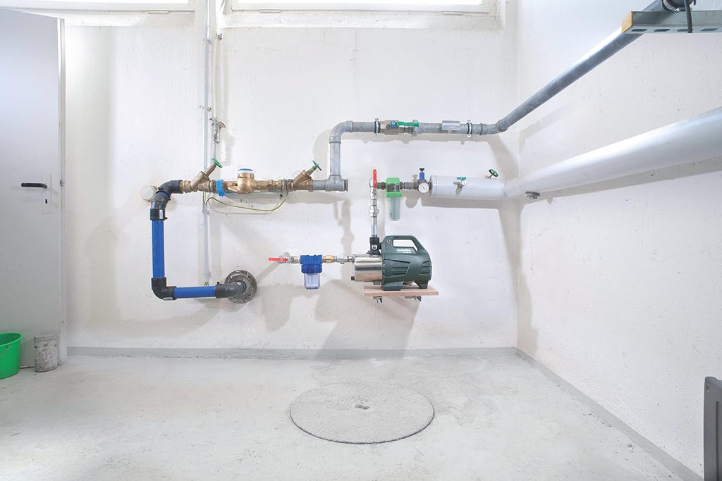 metabo Hauswasserautomat HWA 6000 Inox - 1300W, 6000 l/h, Edelstahl, Trockenlaufschutz, Gartenbewässerung, Grundwasserförderung - Leiser Betrieb, energiesparend, langlebig