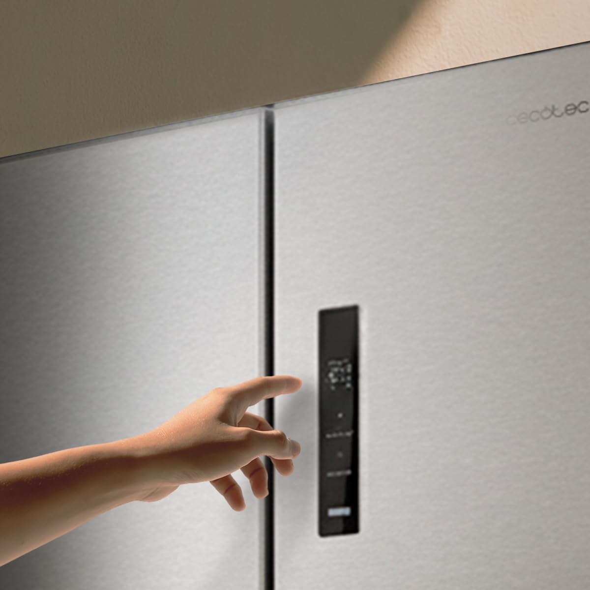 Cecotec CoolMarket 4D 394 Dark E. 394 Kühlschrank Total No Frost Total No Frost Bolero 394 Liter, Höhe 170 cm und 70 cm Breite, variable Schublade, Kompressor Inverter, Antibakteriell