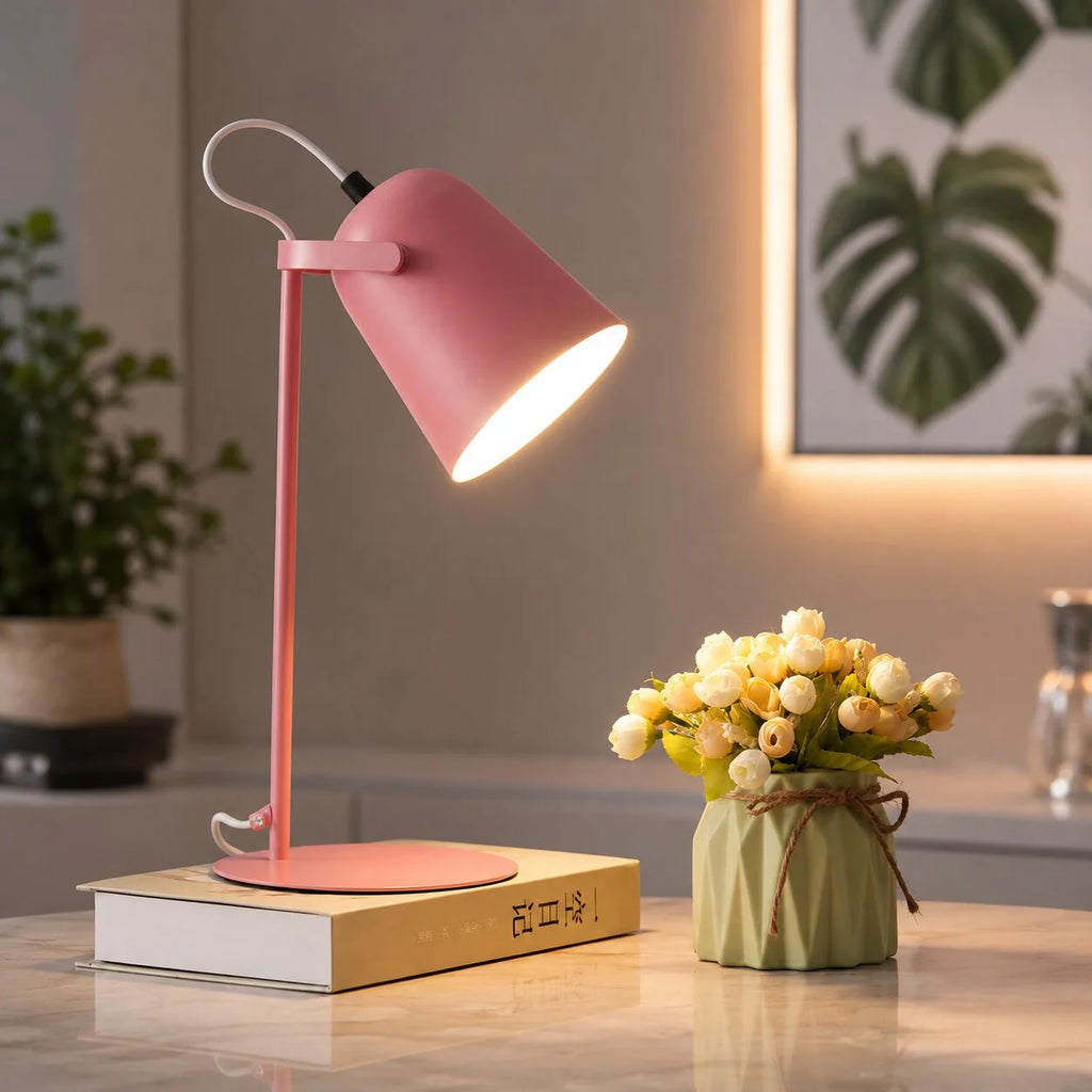 Tischlampe im Bucket Design aus Metall | Macaronaire