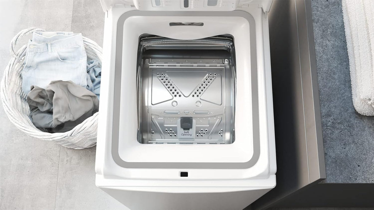 Bauknecht WMT Pro Eco 6ZB Toplader-Waschmaschine / 6 kg / 1200 UpM/Antiflecken-Programm/FreshFinish/ZEN Technology/Startzeitvorwahl/SoftOpening/Kurz 30'/ 15° Green& Clean
