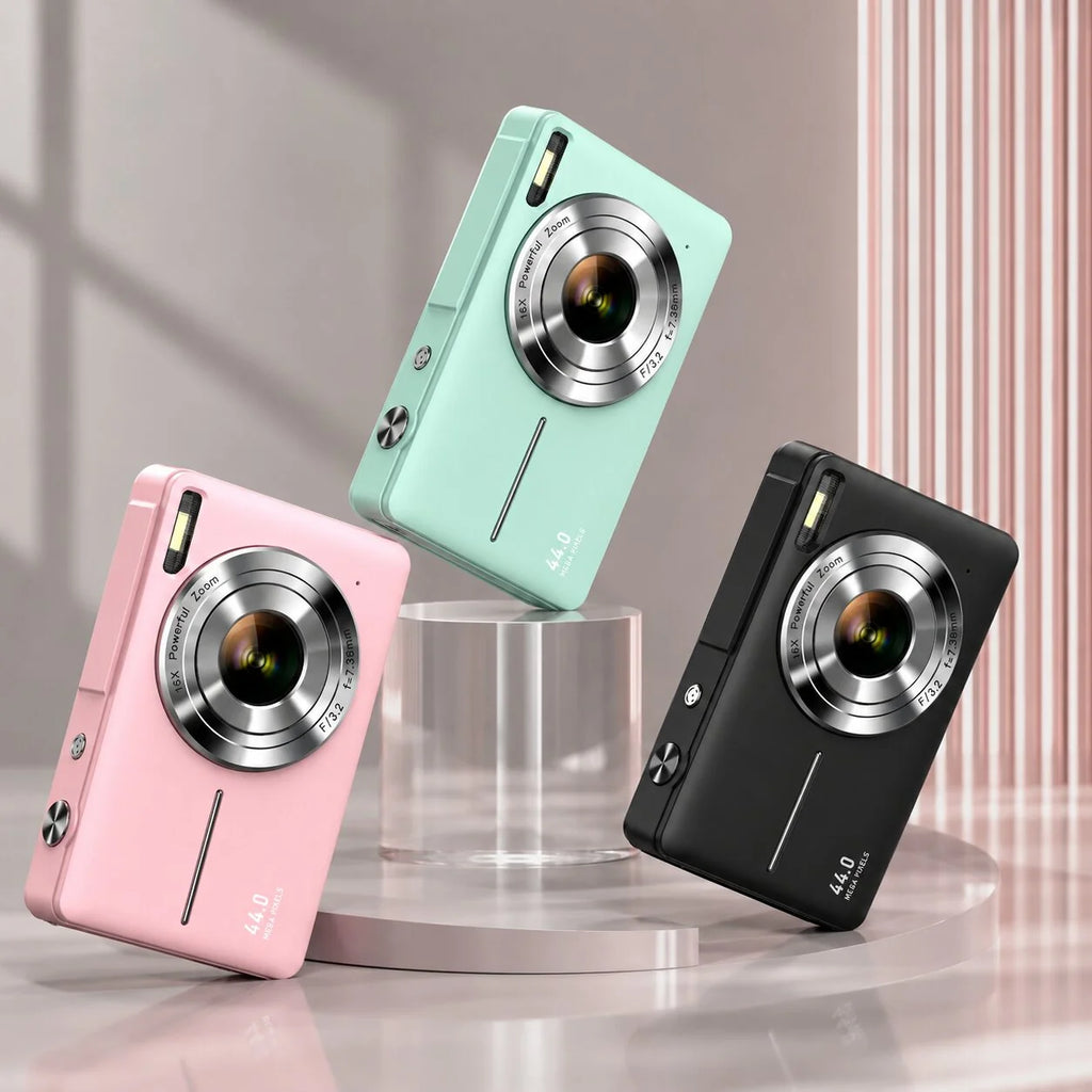 Vintage Retro Digitalkamera | Nostalina