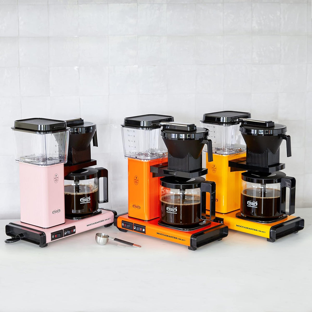 Moccamaster KBG Select, Kaffeemaschine, Retro Kaffeemaschine, Filterkaffee, Off-White, 1.25L