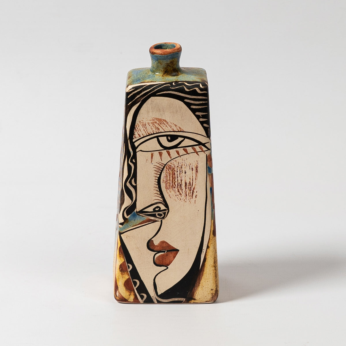 Botella alta pequeña