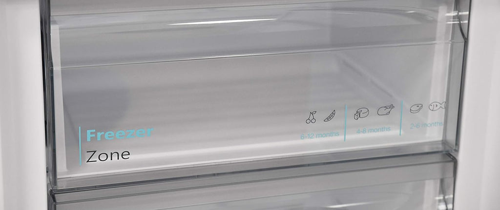SHARP SJ-FBB05DTXLD-EU Kühl-Gefrier-Kombination freistehend 180 cm, EEK D, NanoFrost, 288 L Gesamtvolumen, Feuchtigkeits-Gemüsefach, Edelstahl Optik