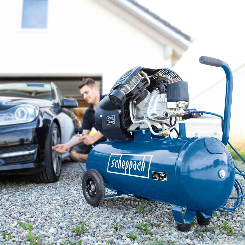Scheppach Druckluft Kompressor HC120DC ölgeschmiert  und  langlebig 2200W Leistung 100L Kessel max. 10bar Druck 371L Ansaugleistung mit Fahrvorrichtung, Druckregler  und  Schnellanschlusskupplungen