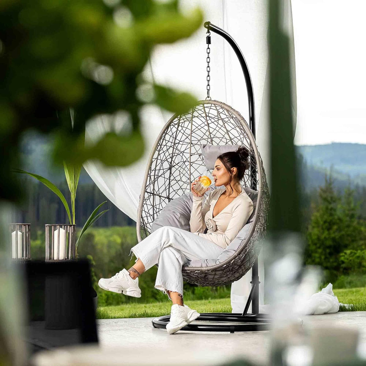 di volio Hängesessel BACOLI Hängekorb Hängeschaukel für Garten und Terasse inkl. Kissen + Fleecedecke (Grau/Grau)