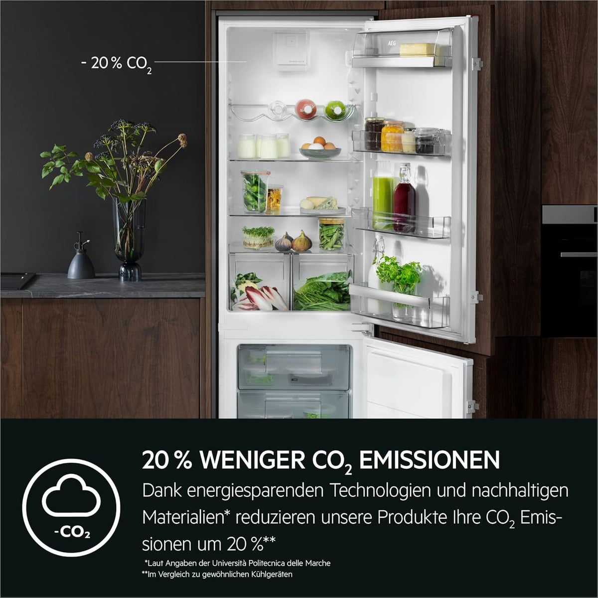 AEG TSC7M183DS Einbau-Kühl-Gefrierkombination / Serie 7000 mit GreenZone / 1780 mm / Gefrierteil unten / 249 L / NoFrost / Schlepptür / D