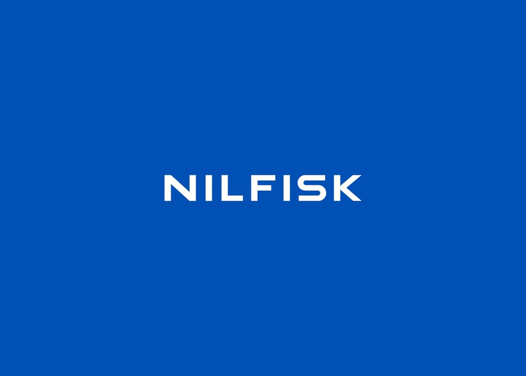 Nilfisk bar Hochdruckreiniger mit Induktionsmotor (inkl. Patio Cleaner Flächenreiniger und rotierende Bürste) E145.4-9 blau