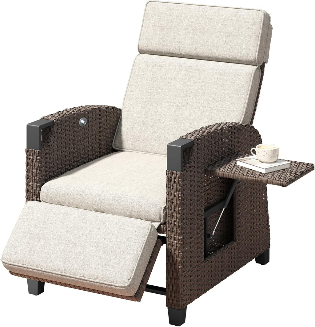 Amopatio Relaxliege Liegesessel, Rattan Sonnenliege mit Verstellbar Rückenlehne und Klapptisch, Outdoor Gartensessel wetterfestes, für Terrasse, Garten, Balkon – Beige & Braun